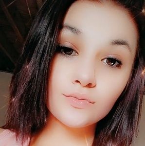 Meet your Posher, Maya